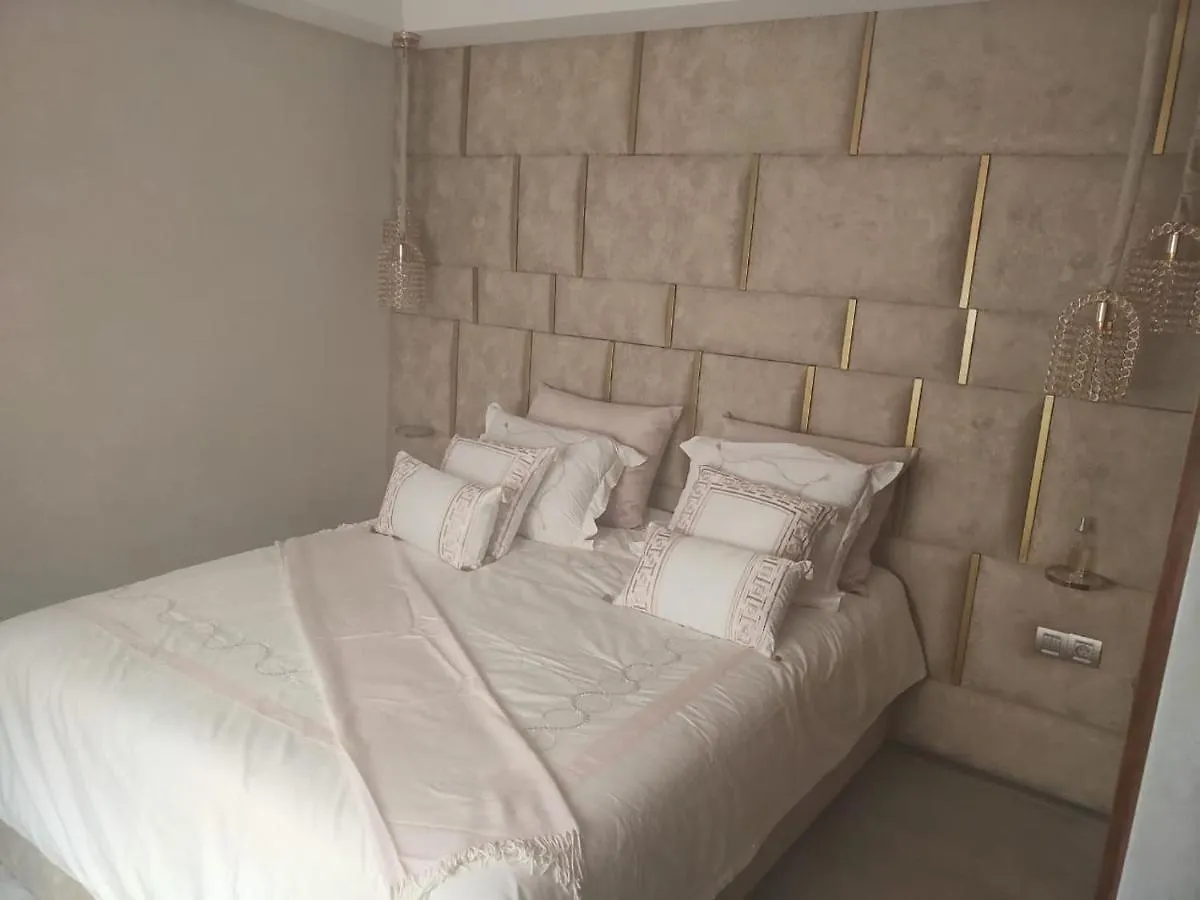 Amazing Luxury Flat location